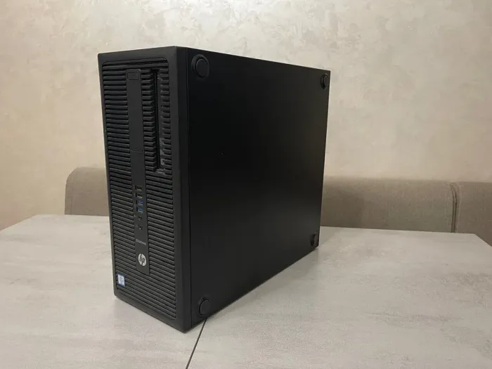 Комп'ютер HP EliteDesk 800 G2 Tower / Intel Core i5-6500 (4 ядра по 3.2 - 3.6 GHz) / 8 GB DDR4 / 256 GB SSD / Intel HD Graphics 530 / DVD-ROM / VGA б/в - зображення 4