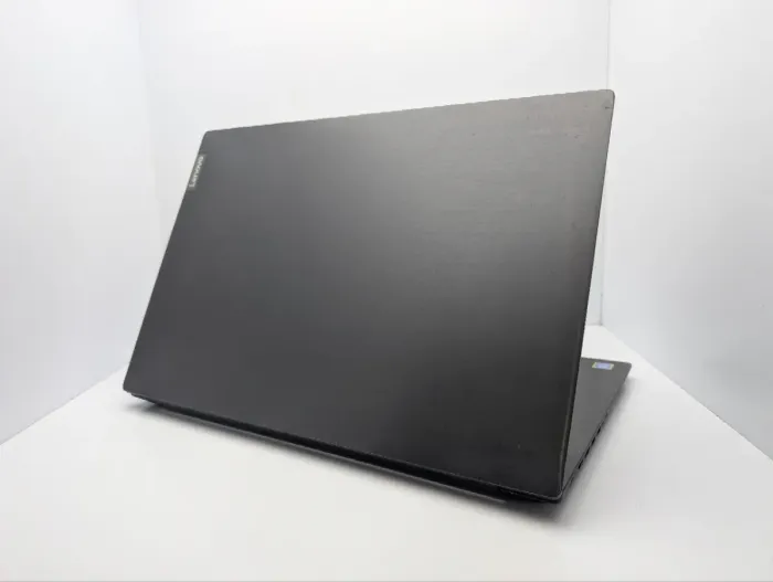 Ноутбук Lenovo V340-17 / 17.3" (1600x900) TN / Intel Pentium Gold 5405U (2 (4) ядра по 2.3 GHz) / 8 GB DDR4 / 120 GB SSD / Intel UHD Graphics / WebCam / DVD-ROM б/в - зображення 8