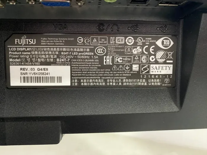 Комплект ПК: комп'ютер Fujitsu Esprimo P756 E90+ Tower / Intel Core i5-6400 (4 ядра по 2.7 - 3.3 GHz) / 8 GB DDR4 / 128 GB SSD + 500 GB HDD / Intel HD Graphics 530 +Монітор LG 24EB23PM / 24" (1920x1080) TN б/в - зображення 3