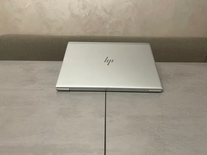 Ультрабук Б-клас HP EliteBook 840 G5 / 14" (1920x1080) IPS / Intel Core i5-8365U (4 (8) ядра по 1.6 - 4.1 GHz) / 16 GB DDR4 / 256 GB SSD M.2 / Intel UHD Graphics 620 б/в - зображення 8