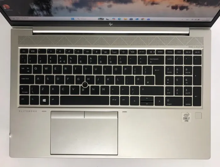 Ігровий ультрабук Б-класу HP EliteBook 850 G7 / 15,6" (1920x1080) IPS / Intel Core i7-10610U (4 (8) ядра по 1,8 - 4,9 ГГц) / 16 ГБ DDR4 / 256 ГБ SSD NVMe / nVidia GeForce MX250, 2 ГБ GDDR5, 64-біт / WebCam / Win 11 Pro б/в - зображення 8