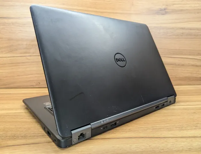 Ультрабук Dell Latitude E7450 / 14" (1920x1080) TN / Intel Core i5-5300U (2 (4) ядра по 2.3 - 2.9 GHz) / 8 GB DDR3 / 240 GB SSD / Intel HD Graphics 5500 / WebCam / Windows 10 б/в - зображення 7