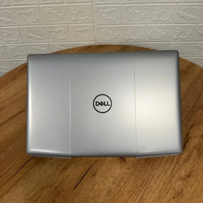 Ігровий ноутбук Б-клас Dell G5 5505 / 15.6" (1920x1080) IPS / AMD Ryzen 5 4600H (6 (12) ядер по 3.0 - 4.0 GHz) / 16 GB DDR4 / 512 GB SSD / AMD Radeon RX 5600M, 6 GB GDDR6, 192-bit / WebCam б/в - зображення 3