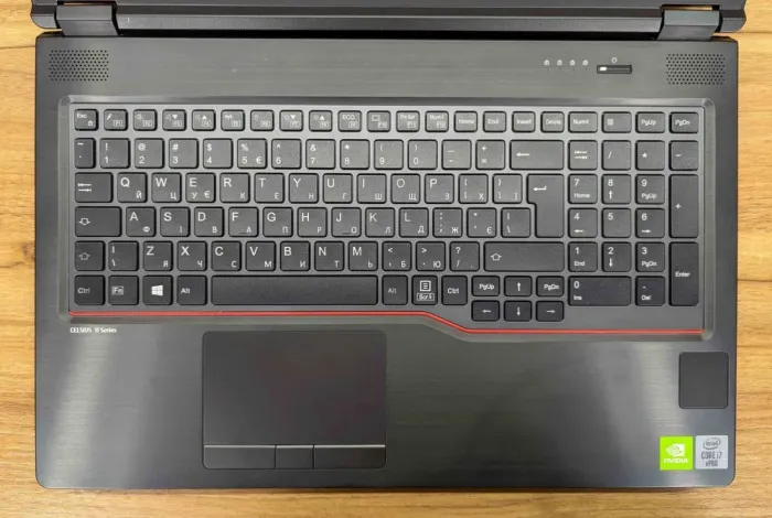 Мобільна робоча станція Fujitsu Celsius H7510 / 15,6" (1920x1080) IPS / Intel Core i7-10850H (6 (12) ядер по 2,7 - 5,1 ГГц) / 16 ГБ DDR4 / 512 ГБ SSD / nVidia Quadro T1000, 4 ГБ GDDR6, 128-біт / WebCam / HDMI / Windows 10 б/в - зображення 3