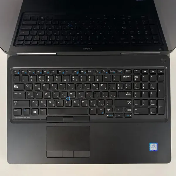 Мобільна робоча станція Dell Precision 7510 / 15,6" (1920x1080) IPS Touch / Intel Core i5-6300HQ (4 ядра по 2,3 - 3,2 ГГц) / 16 ГБ DDR4 / 512 ГБ SSD / nVidia Quadro M2000M, 4 ГБ GDDR5, 128-біт / WebCam б/в - зображення 3
