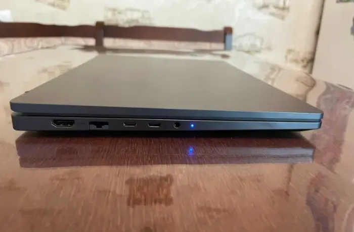 Ультрабук Samsung Galaxy Book2 / 14" (1920x1080) IPS / Intel Core i7-1260P (12 (16) ядер по 3.4 - 4.7 GHz) / 16 GB DDR4 / 256 GB SSD / Intel Iris Xe Graphics eligible / WebCam б/в - зображення 6