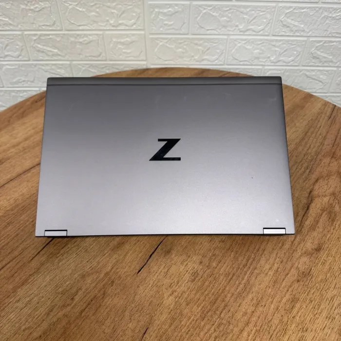 Мобільна робоча станція Б-клас HP ZBook Fury 15 G8 / 15.6" (1920x1080) IPS / Intel Core i7-11850H (8 (16) ядер по 2.1 - 4.8 GHz) / 32 GB DDR4 / 512 GB SSD / nVidia RTX A2000, 4 GB GDDR6, 128-bit / WebCam б/в - зображення 3