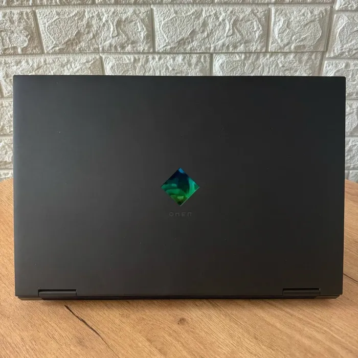 Ігровий ноутбук HP Omen 15-ek1013dx / 15.6" (1920x1080) IPS / Intel Core i7-10750H (6 (12) ядер по 2.6 - 5.0 GHz) / 16 GB DDR4 / 512 GB SSD / nVidia GeForce RTX 3070, 8 GB GDDR6, 256-bit / WebCam б/в - зображення 3