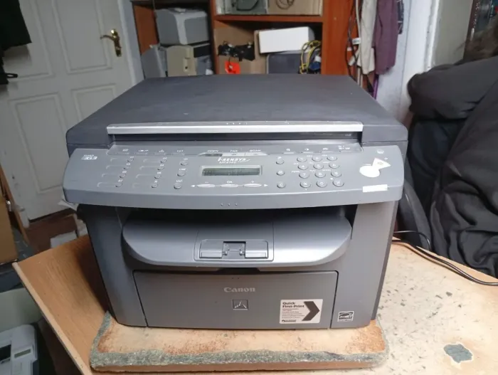 БФП Б-клас Canon i-SENSYS MF4140 / Лазерний монохромний друк / 600x600 dpi / A4 / 20 стор/хв / USB 2.0 / Дуплекс б/в - зображення 2