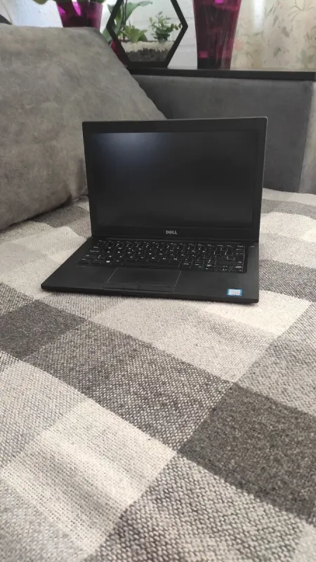 Нетбук Dell Latitude 7280 / 12.5" (1920x1080) IPS / Intel Core i5-7300U (2 (4) ядра по 2.6 - 3.5 GHz) / 8 GB DDR4 / 512 GB SSD / Intel HD Graphics 620 / WebCam / Windows 10 Pro Lic б/в - зображення 6