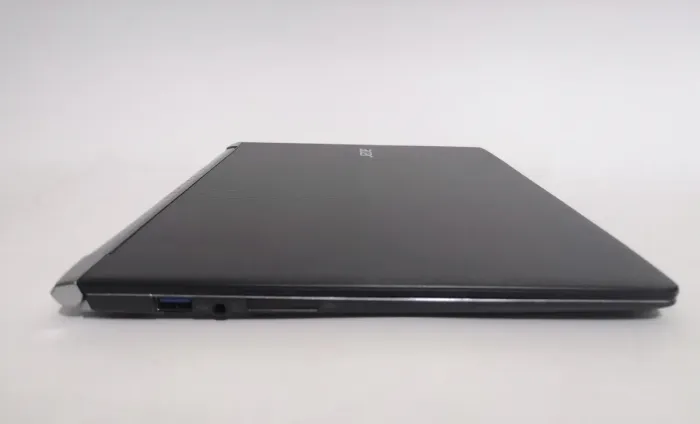 Ноутбук Acer Aspire S5-371 / 13.3" (1920x1080) IPS / Intel Core i3-7100U (2 (4) ядра по 2.4 GHz) / 4 GB DDR3 / 128 GB SSD / Intel HD Graphics 520 / WebCam / Win 10 Home б/в - зображення 5