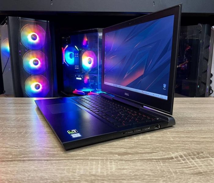 Ігровий ноутбук Dell Inspiron 15 7577 / 15.6" (1920x1080) IPS / Intel Core i5-7300HQ (4 ядра по 2.5 - 3.5 GHz) / 8 GB DDR4 / 256 GB SSD / nVidia GeForce GTX 1050, 4 GB GDDR5, 128-bit / WebCam б/в - зображення 5