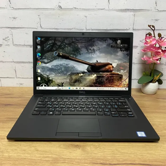 Ноутбук Dell Latitude 7490 / 14" (1920x1080) IPS Touch / Intel Core i5-8350U (4 (8) ядра по 1.7 - 3.6 GHz) / 16 GB DDR4 / 128 GB SSD / Intel UHD Graphics 620 / WebCam б/в - зображення 2