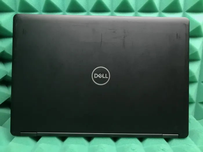 Ноутбук Dell Latitude 5490 / 14" (1920x1080) IPS / Intel Core i5-8250U (4 (8) ядра по 1.6 - 3.4 GHz) / 8 GB DDR4 / 256 GB SSD / Intel UHD Graphics 620 / WebCam / USB 3.1 / HDMI / Windows 10 б/в - зображення 5