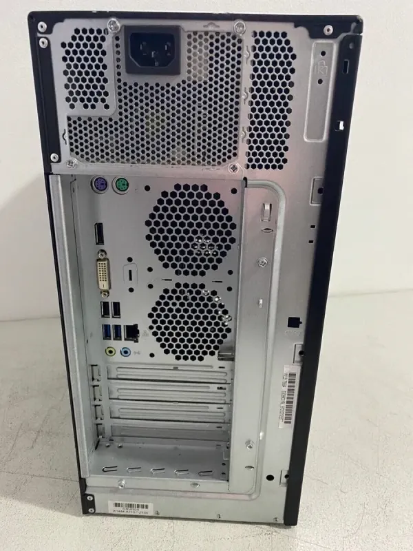 Комп'ютер Fujitsu Esprimo P558 E85 Tower / Intel Core i3-8100 (4 ядра по 3,6 ГГц) / 8 ГБ DDR4 / 128 ГБ SSD / Intel UHD Graphics 630 б/в - зображення 4