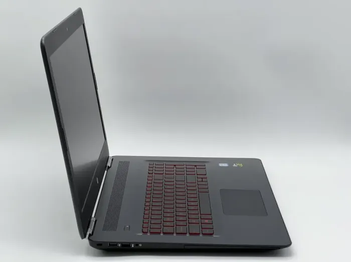Ігровий ноутбук HP Omen 17-w253dx / 17.3" (1920x1080) IPS / Intel Core i7-7700HQ (4 (8) ядра по 2.8 - 3.8 GHz) / 16 GB DDR4 / 960 GB SSD / nVidia GeForce GTX 1050 Ti, 4 GB GDDR5, 128-bit / WebCam б/в - зображення 3