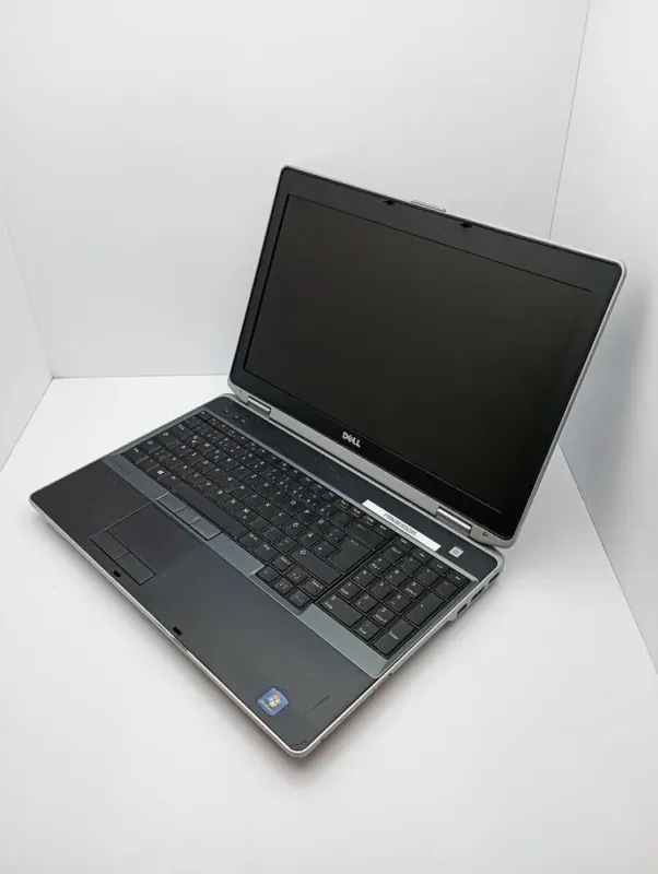 Ноутбук Dell Latitude E6530 / 15.6" (1920x1080) TN / Intel Core i5-3340M (2 (4) ядра по 2.7 - 3.4 GHz) / 8 GB DDR3 / 750 GB HDD / nVidia NVS 5200M, 1 GB DDR3, 64-bit / WebCam б/в - зображення 4
