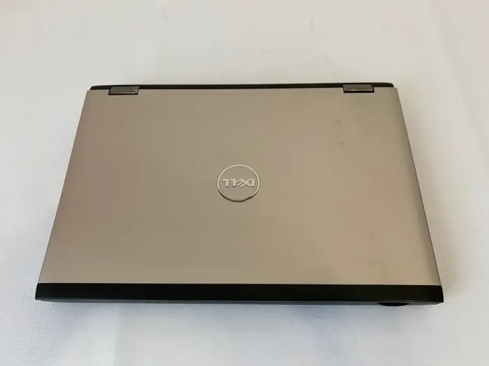 Ноутбук Б-клас Dell Vostro 3350 / 13.3" (1366x768) TN / Intel Core i5-2410M (2 (4) ядра по 2.3 - 2.9 GHz) / 8 GB DDR3 / 240 GB SSD / Intel HD Graphics 3000 / WebCam / DVD-RW / HDMI б/в - зображення 7