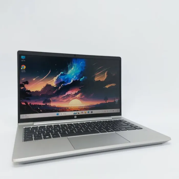 Ультрабук HP ProBook 445 G8 / 14" (1920x1080) IPS / AMD Ryzen 5 5600U (6 (12) ядер по 2.3 - 4.2 GHz) / 16 GB DDR4 / 256 GB SSD / Radeon Vega 7 Graphics / WebCam б/в - зображення 2