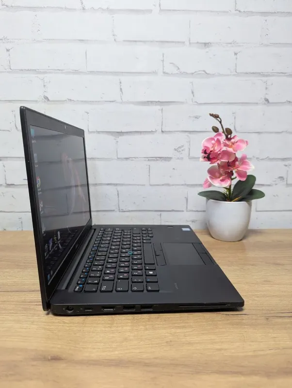Ультрабук Dell Latitude 7480 / 14" (1920x1080) TN / Intel Core i5-6300U (2 (4) ядра по 2.4 - 3.0 GHz) / 16 GB DDR4 / 128 GB SSD / Intel HD Graphics 520 / WebCam б/в - зображення 5