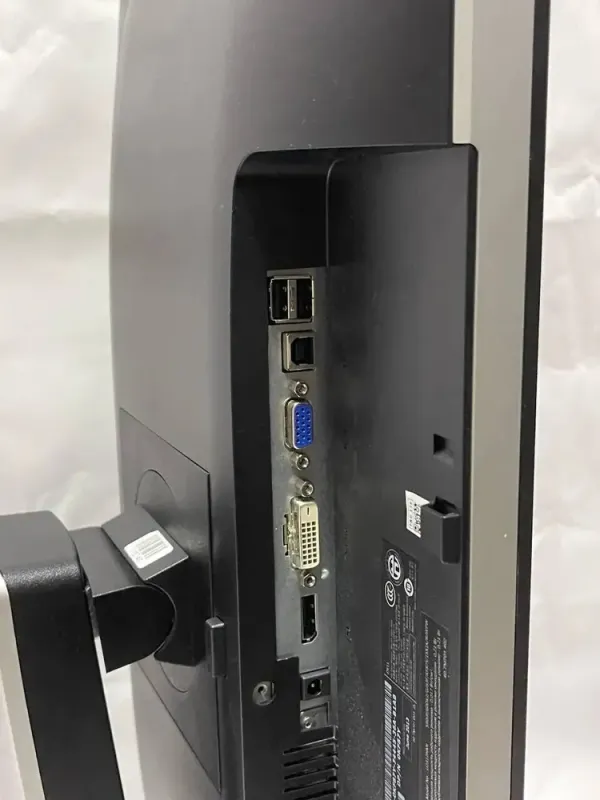 Монітор Б-клаc Dell UltraSharp U2312HM/23" (1920x1080) IPS/USB, VGA, DVI, DisplayPort/VESA 100x100+ Кабель живлення б/в - зображення 10