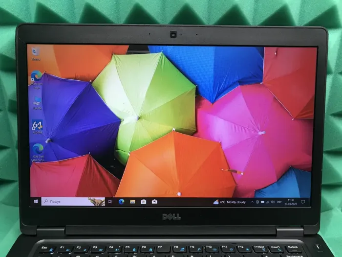 Ноутбук Б-клас Dell Latitude 5480 / 14" (1920x1080) IPS / Intel Core i5-7300U (2 (4) ядра по 2.6 - 3.5 GHz) / 8 GB DDR4 / 256 GB SSD / Intel HD Graphics 620 / WebCam / USB 3.1 / HDMI / Windows 10 б/в - зображення 3