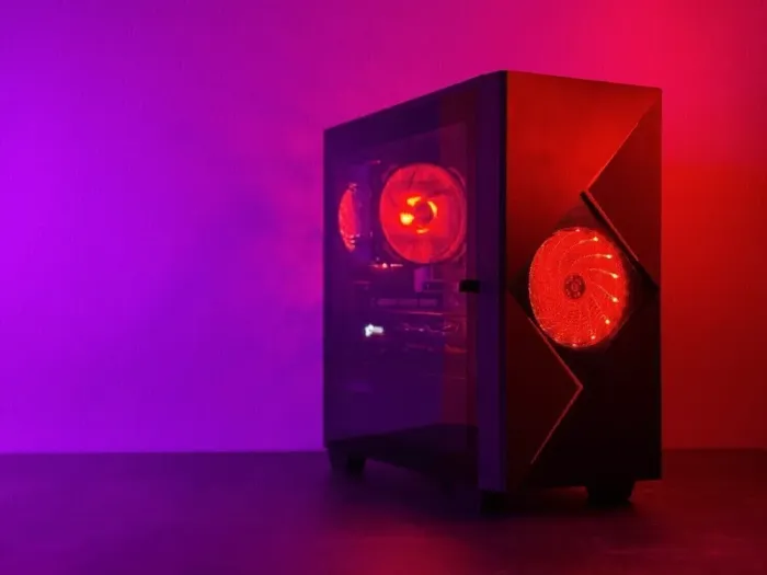 Ігровий ПК Gaming PC Tower / Intel Core i9-9900K (8 (16) ядер по 3.6 - 5.0 GHz) / 16 GB DDR4 / 500 GB SSD + 1000 GB HDD / nVidia GeForce RTX 3070, 8 GB GDDR6, 256-bit б/в - зображення 5