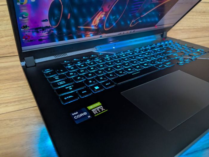 Ігровий ноутбук Asus ROG Strix Scar G733Z / 17.3" (2560x1440) IPS / Intel Core i9-12900H (14 (20) ядер по 3.8 - 5.0 GHz) / 32 GB DDR5 / 1000 GB SSD / nVidia GeForce RTX 3080, 8 GB GDDR6, 256-bit / HDMI / Windows 11 б/в - зображення 7