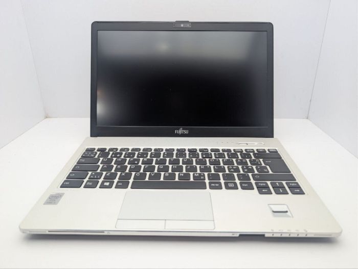 Ультрабук Fujitsu LifeBook S935 / 13.3" (1920x1080) IPS / Intel Core i5-5200U (2 (4) ядра 2.2 - 2.7 GHz) / 8 GB DDR3 / 256 GB SSD / Intel HD Graphics 5500 / WebCam б/в - изображение 3