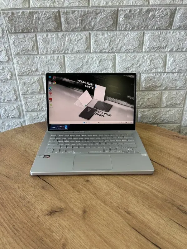 Ігровий ноутбук Asus ROG Zephyrus G14 GA401QM / 14" (1920x1080) IPS / AMD Ryzen 9 5900HS (8 (16) ядер по 3.0 - 4.6 GHz) / 16 GB DDR4 / 512 GB SSD / nVidia GeForce RTX 3060, 6 GB GDDR6, 192-bit б/в - зображення 2