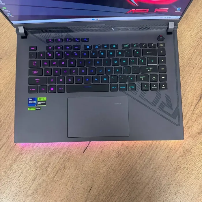 Ігровий ноутбук Б-клас Asus ROG Strix G16 G614JI / 16" (2560x1600) IPS / Intel Core i9-13980HX (24 (32) ядра по 4.0 - 5.6 GHz) / 32 GB DDR5 / 1000 GB SSD / nVidia GeForce RTX 4070, 8 GB GDDR6, 128-bit / WebCam б/в - зображення 7