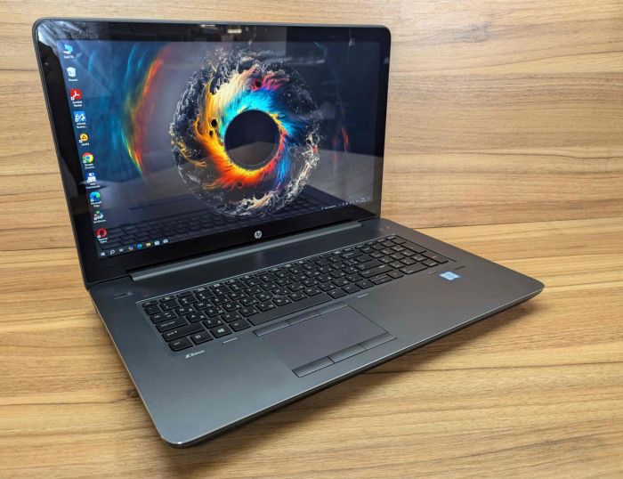 Мобільна робоча станція HP zBook 17 G3 / 17.3" (1920x1080) IPS Touch / Intel Core i7-6700HQ (4 (8) ядра по 2.6 - 3.5 GHz) / 32 GB DDR4 / 256 GB SSD + 500 GB HDD / nVidia Quadro M3000M, 4 GB GDDR5, 256-bit / Fingerprint / WebCam / Windows 10 б/в - зображення 4