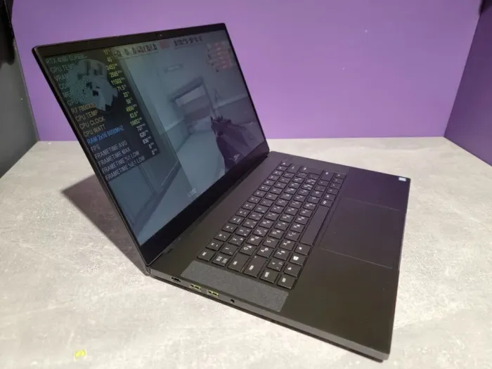 Ігровий ноутбук Razer Blade 15 RZ09-02887N91 / 15.6" (1920x1080) IPS / Intel Core i7-8750H (6 (12) ядер по 2.2 - 4.1 GHz) / 32 GB DDR4 / 1000 GB SSD / nVidia GeForce RTX 2070 Max-Q, 8 GB GDDR6, 256-bit / WebCam б/в - зображення 3