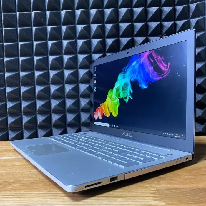 Ноутбук Asus N550J / 15.6" (1920x1080) TN / Intel Core i7-4700HQ (4 (8) ядра по 2.4 - 3.4 GHz) / 16 GB DDR3 / 240 GB SSD / nVidia GeForce GT 750M, 2 GB GDDR5, 128-bit / WebCam / HDMI б/в - зображення 4