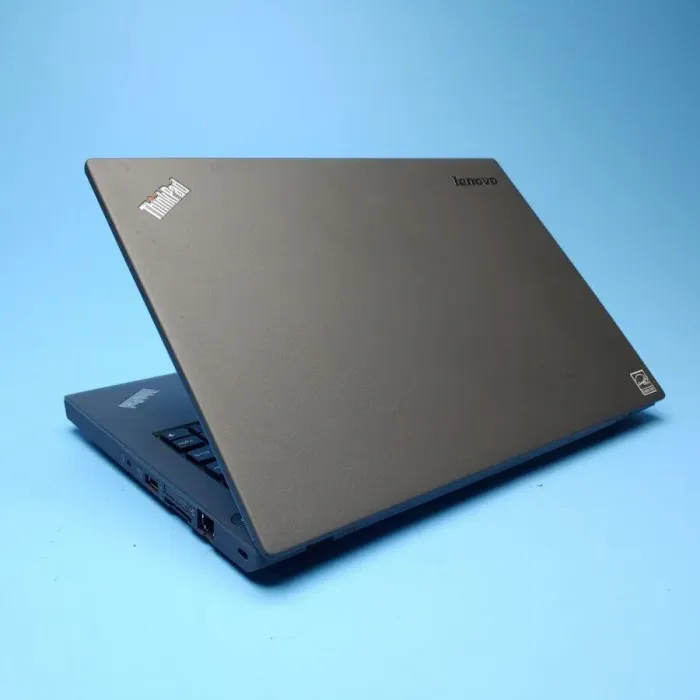 Нетбук Lenovo ThinkPad X240 / 12.5" (1366x768) TN / Intel Core i5-4300U (2 (4) ядра по 1.9 - 2.9 GHz) / 8 GB DDR3 / 240 GB SSD / Intel HD Graphics 4400 / WebCam / Win 10 Pro б/в - зображення 7