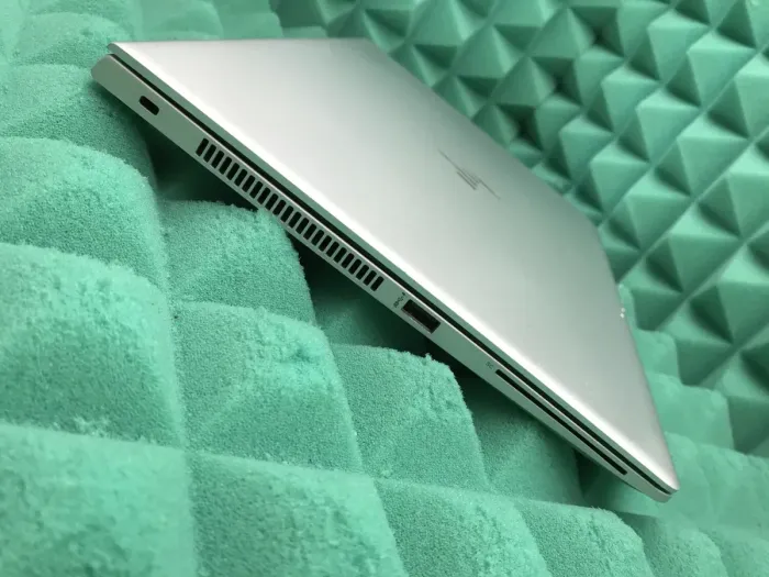 Ультрабук Б-клас HP EliteBook 840 G5 / 14" IPS / Intel Core i5-8350U (4(8) ядра по 1.7-3.6 GHz) / 16GB DDR4 / 256GB SSD M.2 / UHD Graphics 620 / USB 3.1 / HDMI б/в - зображення 5