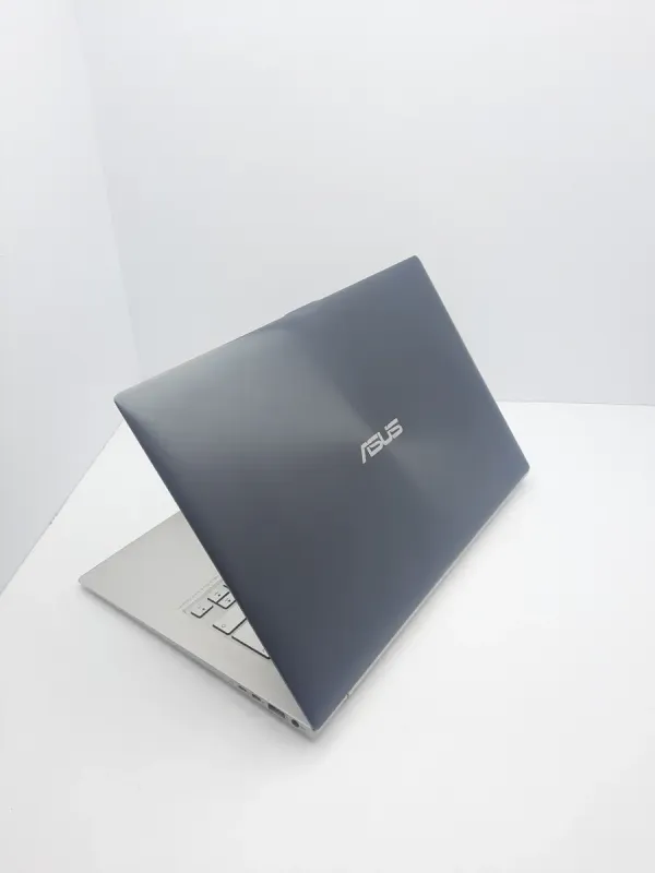 Ультрабук Asus ZenBook UX31A / 13.3" (1920x1080) IPS / Intel Core i7-3517U (2 (4) ядра по 1.9 - 3.0 GHz) / 4 GB DDR3 / 120 GB SSD / Intel HD Graphics 4000 / WebCam / USB 3.0 б/в - зображення 6