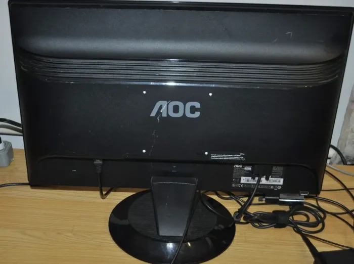 Комплект ПК: HP ProDesk 600 G4 Desktop Mini USFF / Intel Core i3-8100T (4 ядра по 3.1 GHz) / 8 GB DDR4 / 240 GB SSD / Intel UHD Graphics 630 / Wi-Fi + Монітор Б-клас AOC 2236Vwa / 22" (1920x1080) TN / VGA + Windows 11 Pro б/в - зображення 15