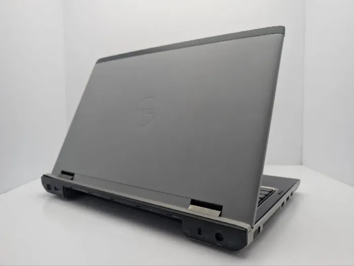 Ноутбук Dell Vostro 3450 / 14" (1366x768) TN / Intel Core i7-2620M (2 (4) ядра по 2.7 - 3.4 GHz) / 8 GB DDR3 / 500 GB HDD / AMD Radeon HD 6630M, 1 GB GDDR3, 128-bit / WebCam / DVD-ROM / АКБ не тримає б/в - зображення 8
