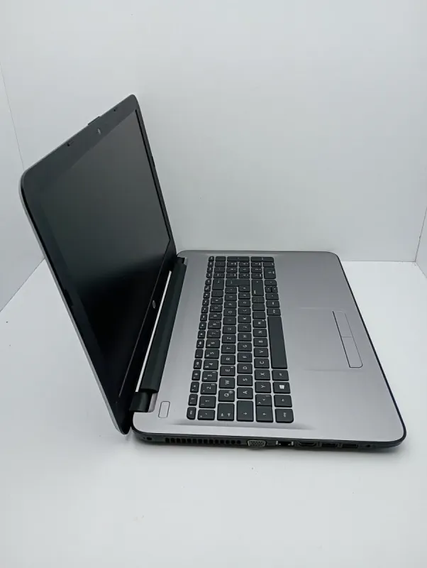 Ноутбук HP 250 G5 / 15.6" (1366x768) TN / Intel Celeron N3060 (2 ядра по 1.6 - 2.48 GHz) / 8 GB DDR3 / 120 GB SSD / Intel HD Graphics 400 / WebCam б/в - зображення 5