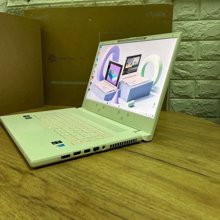 Ігровий ноутбук Acer ConceptD CN715-73G / 15.6" (3840x2160) IPS / Intel Core i5-11400H (6 (12) ядер по 2.2 - 4.5 GHz) / 16 GB DDR4 / 512 GB SSD / nVidia GeForce RTX 3060, 6 GB GDDR6, 192-bit / WebCam б/в - зображення 5