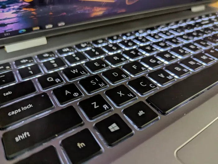 Ноутбук робоча станція Dell Precision 3560 / 15.6" (1920x1080) IPS Touch / Intel Core i7-1185G7 (4 (8) ядра по 3.0 - 4.8 GHz) / 16 GB DDR4 / 512 GB SSD / nVidia T500, 2 GB GDDR6, 64-bit / WebCam / HDMI / Windows 10 б/в - зображення 6