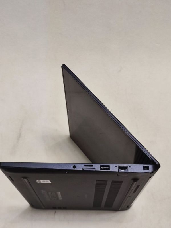 Ноутбук Dell Latitude 7480 / 14" (1920x1080) IPS Touch / Intel Core i5-6300U (2 (4) ядра по 2.4 - 3.0 GHz) / 8 GB DDR4 / 256 GB SSD / Intel HD Graphics 520 / WebCam б/в - зображення 6