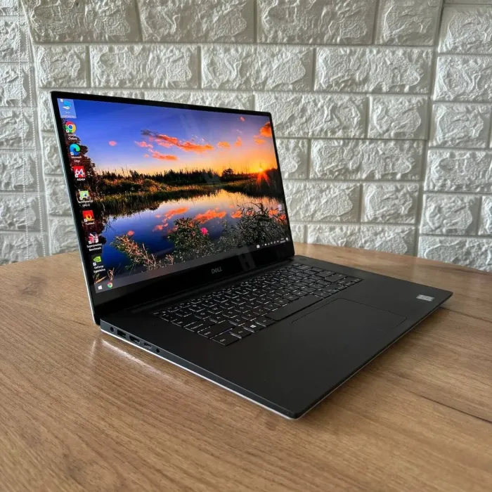 Ігровий ноутбук Dell XPS 15 7590 / 15.6" (3840x2160) IPS Touch / Intel Core i7-9750H (6 (12) ядер по 2.6 - 4.5 GHz) / 16 GB DDR4 / 512 GB SSD / nVidia GeForce GTX 1650, 4 GB GDDR5, 128-bit / WebCam б/в - зображення 4