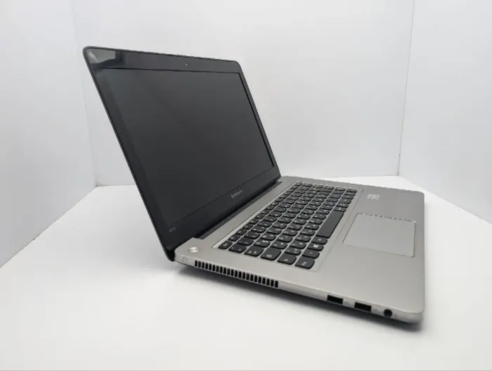Ноутбук Lenovo IdeaPad U410 / 14" (1366x768) TN / Intel Core i5-3317U (2 (4) ядра по 1.7 - 2.6 GHz) / 8 GB DDR3 / 240 GB SSD / nVidia GeForce GT 610M, 1 GB DDR3, 64-bit / WebCam б/в - зображення 5