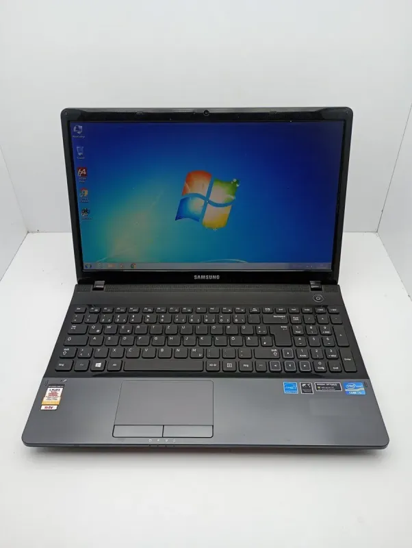 Ноутбук Samsung 300E / 15.6" (1366x768) TN / Intel Core i3-2350M (2 (4) ядра по 2.3 GHz) / 8 GB DDR3 / 500 GB HDD / nVidia GeForce GT 620M, 1 GB DDR3, 128-bit / WebCam б/в - зображення 7