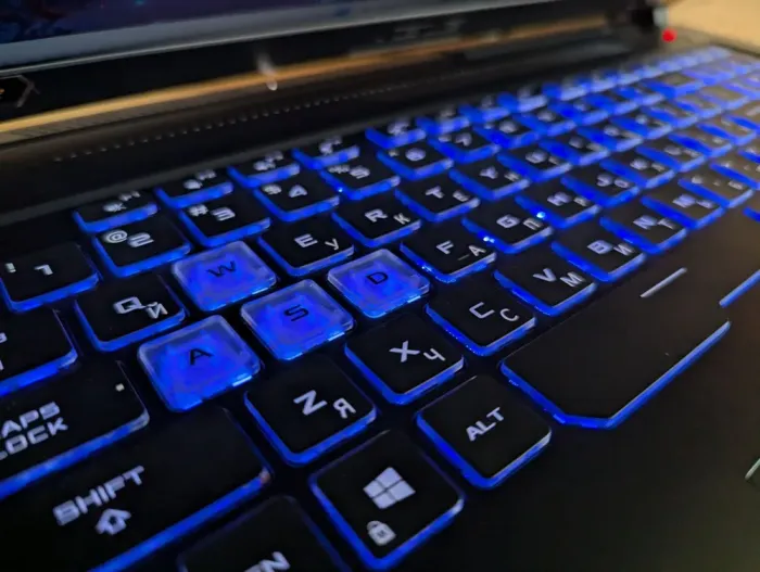 Ігровий ноутбук Asus TUF 706Q / 17.3" (1920x1080) IPS / AMD Ryzen 7 5800H (8 (16) ядер по 3.2 - 4.4 GHz) / 16 GB DDR4 / 512 GB SSD / nVidia GeForce RTX 3050 Ti, 4 GB GDDR6, 128-bit / WebCam / Windows 11 б/в - зображення 6