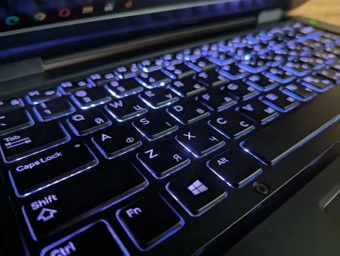 Захищений ноутбук Dell Latitude 14 Rugged 5414 / 14" (1920x1080) IPS / Intel Core i5-6300U (2 (4) ядра по 2.4 - 3.0 GHz) / 16 GB DDR4 / 512 GB SSD / Intel HD Graphics 520 / WebCam / 4G / Windows 10 б/у - зображення 6