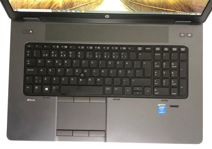 Мобільна робоча станція Б-клас HP ZBook 17 G2 / 17.3" (1920x1080) TN / Intel Core i7-4710MQ (4 (8) ядра по 2.5 - 3.5 GHz) / 16 GB DDR3 / 480 GB SSD / AMD FirePro M6100, 2 GB GDDR5, 128-bit / WebCam / DVD-ROM / Win 10 Pro б/в - зображення 8