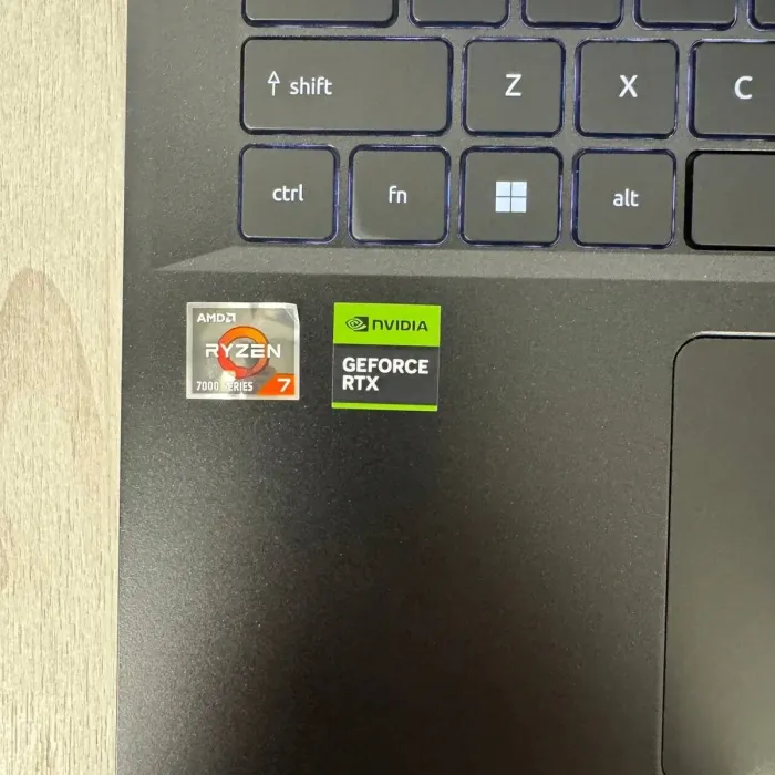 Ігровий ноутбук Acer Nitro V15 ANV15-41 / 15.6" (1920x1080) IPS / AMD Ryzen 7 7735HS (8 (16) ядер по 3.2 - 4.75 GHz) / 16 GB DDR5 / 1000 GB SSD NVMe / nVidia GeForce RTX 4060, 8 GB GDDR6, 128-bit / WebCam б/в - зображення 8